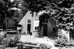 235-011