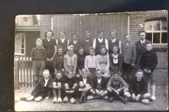1945
