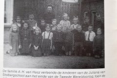 1945